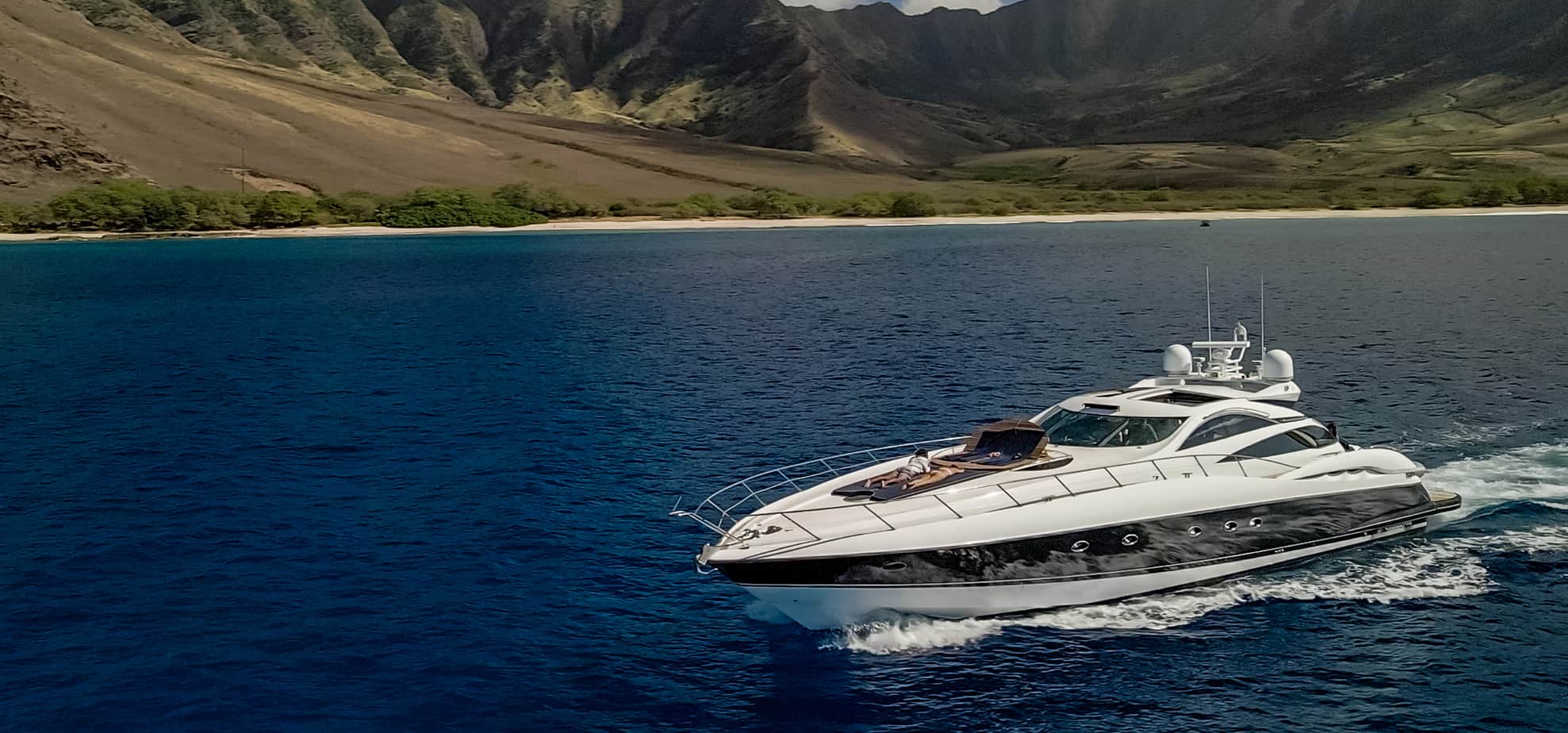 Maui Luxury Yacht Charter  Charter a Private Yacht in Maui
